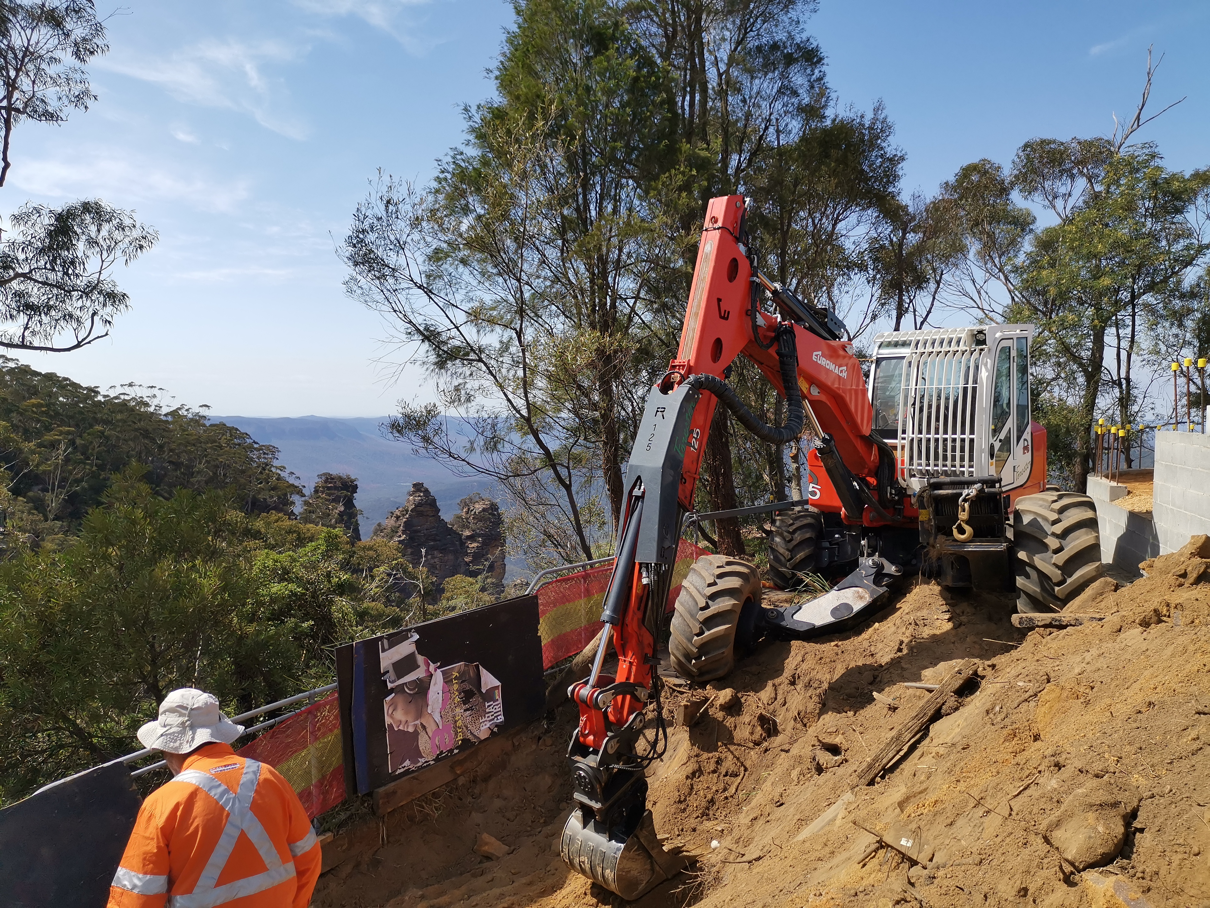 Spider Works Spider Excavator All terrain excavations